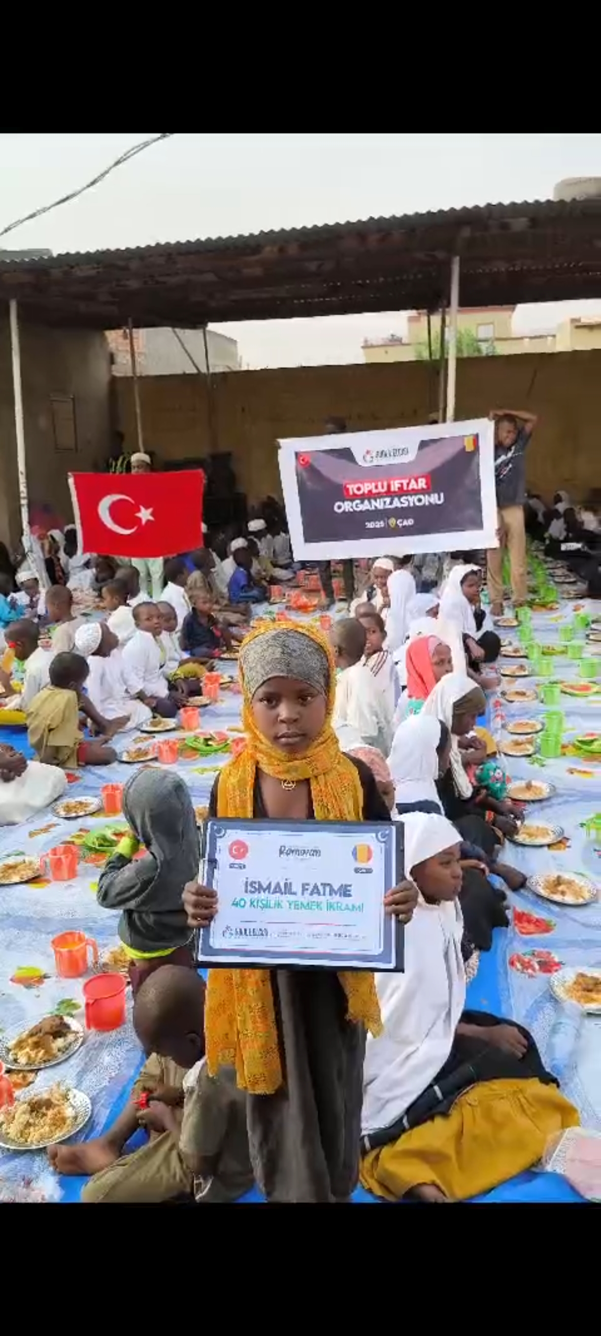 AFRİKA ÇADDA YEMEK İKRAMLARIMIZ DEVAM EDİYOR 